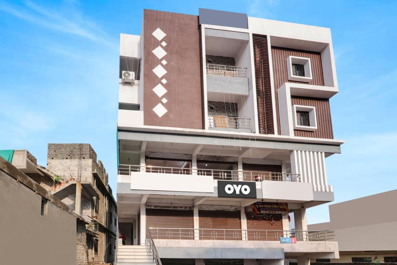 Oyo Hotel Blackgold Chandrapur Exterior foto
